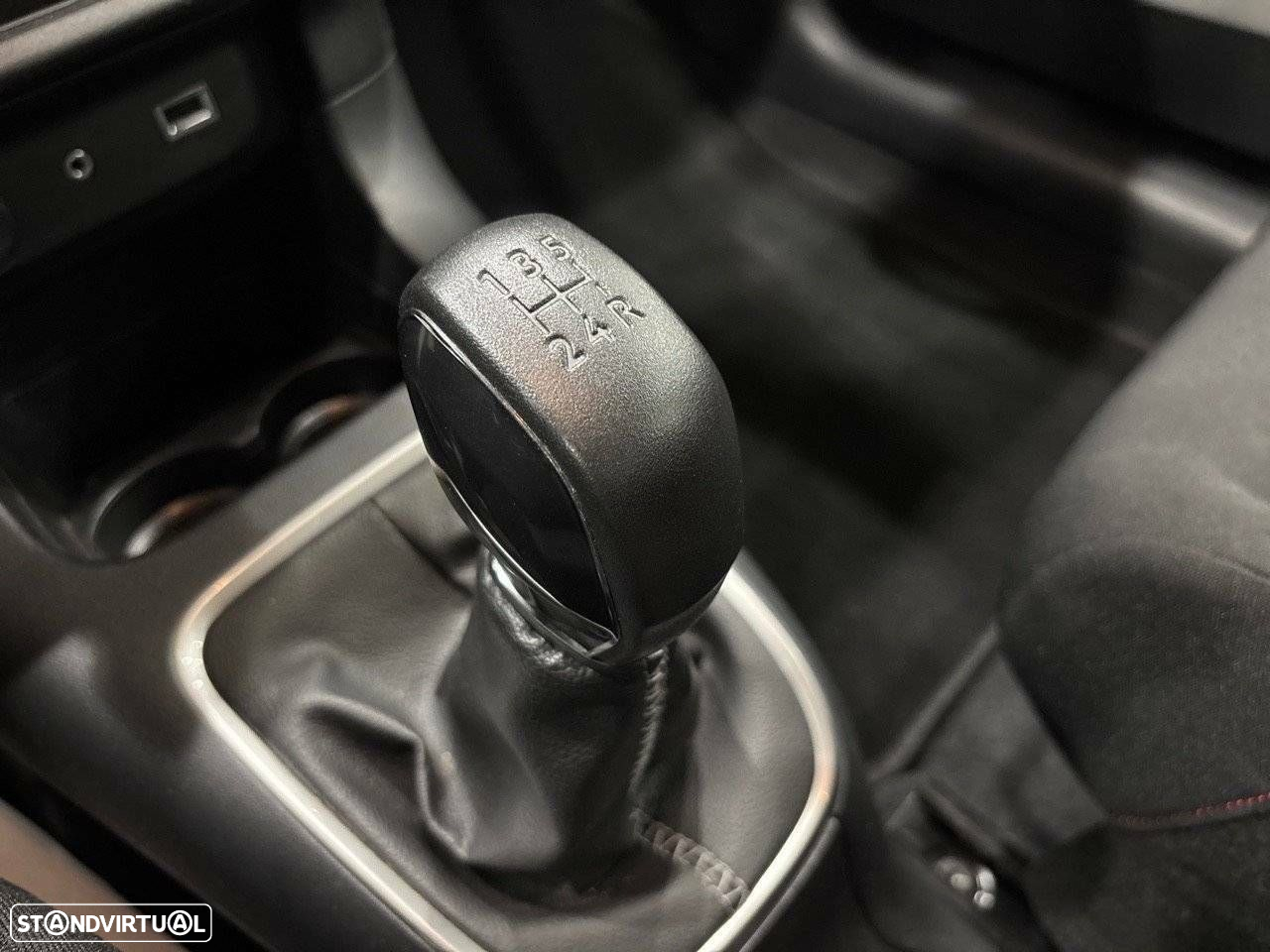 Citroën C3 1.2 PureTech Feel - 17