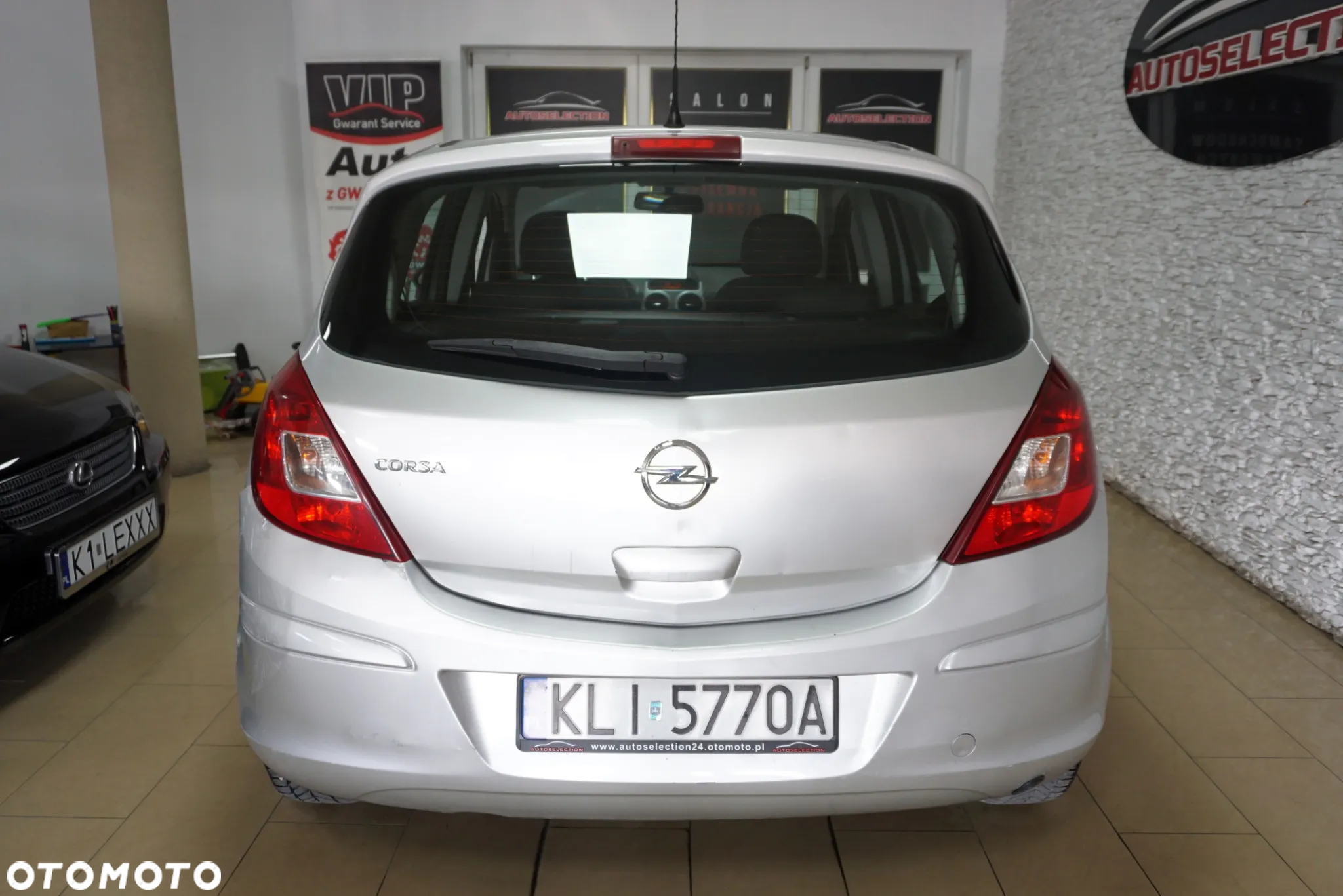 Opel Corsa 1.4 16V Enjoy - 5