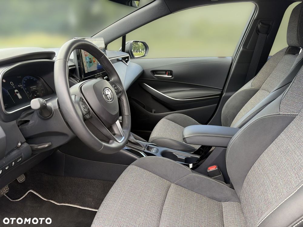 Toyota Corolla 1.8 Hybrid Style - 14