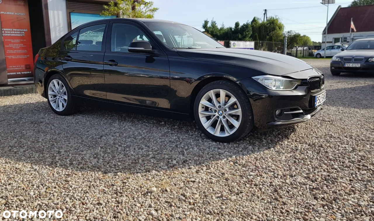BMW Seria 3 320d Sport Line - 4
