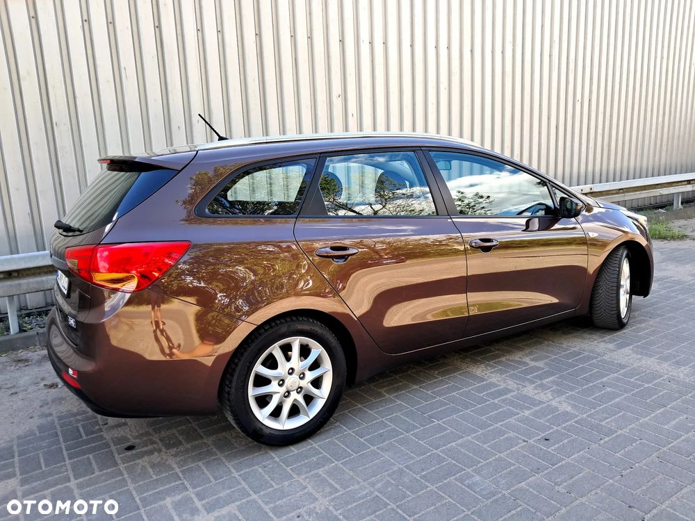 Kia Ceed 1.6 GDI Edition 7 - 18