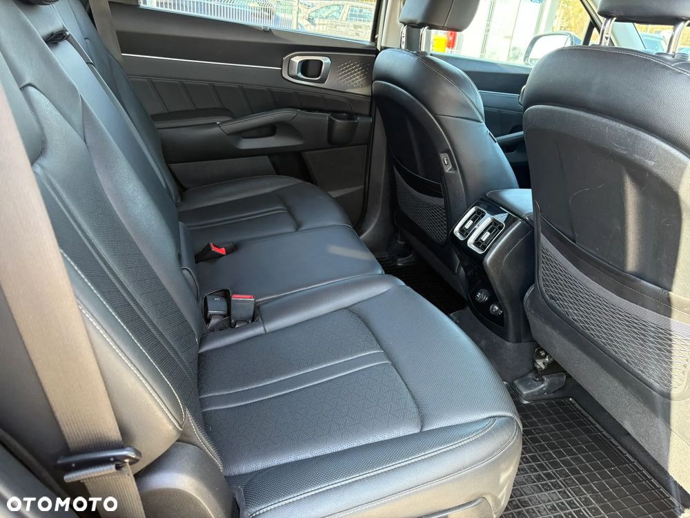 Kia Sorento 1.6 T-GDI HEV XL 4WD 7os - 29