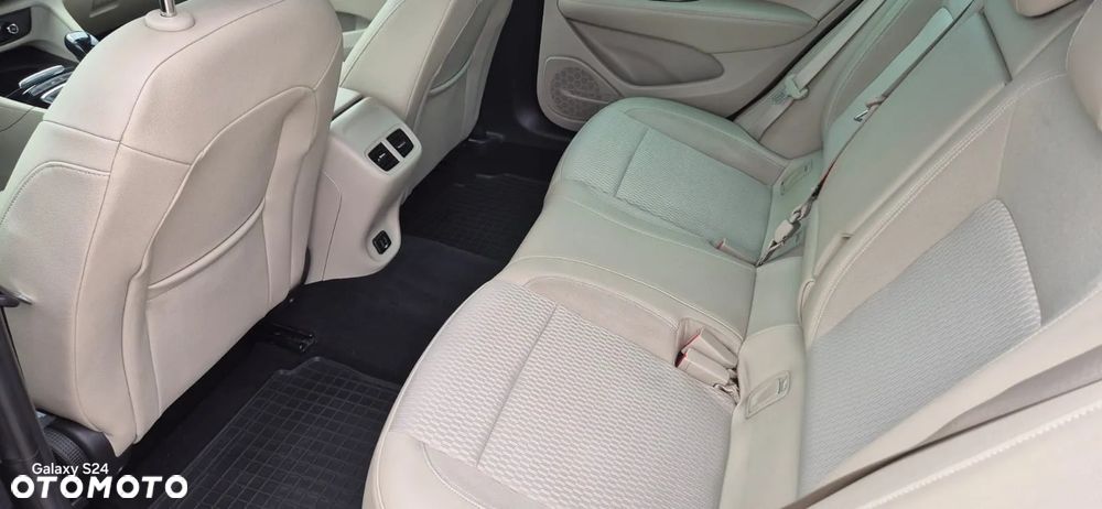Opel Insignia 2.0 CDTI Elite S&S - 17