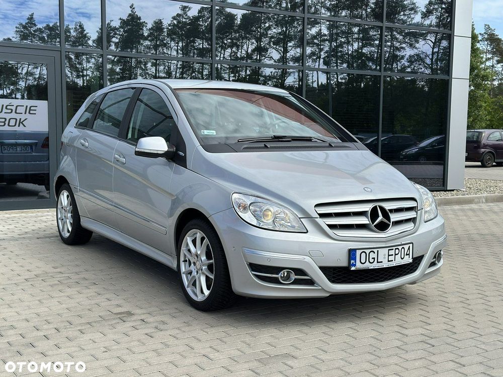 Mercedes-Benz Klasa B 180 BlueEffICIENCY - 6