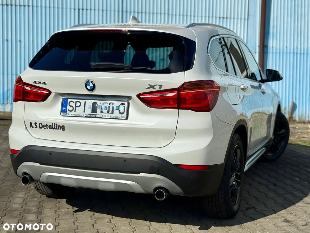 BMW X1 xDrive20d - 8