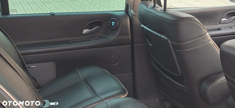 Renault Espace 2.0 dCi 175 FAP Initiale - 24