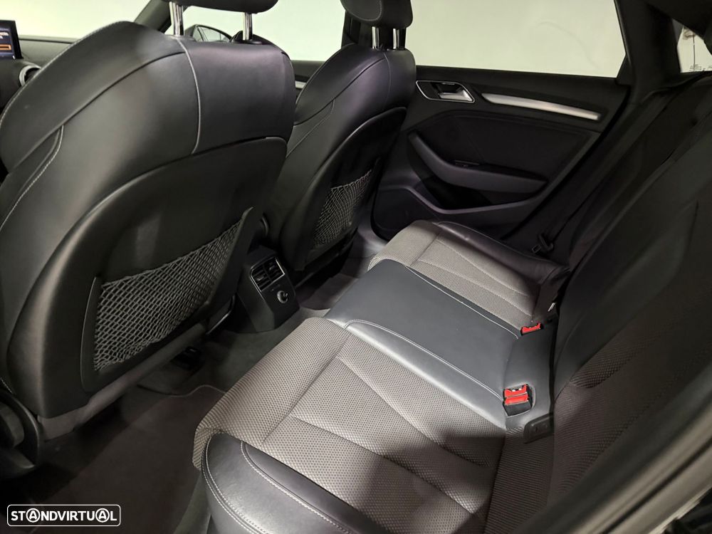 Audi A3 Limousine 30 TFSI S line - 20