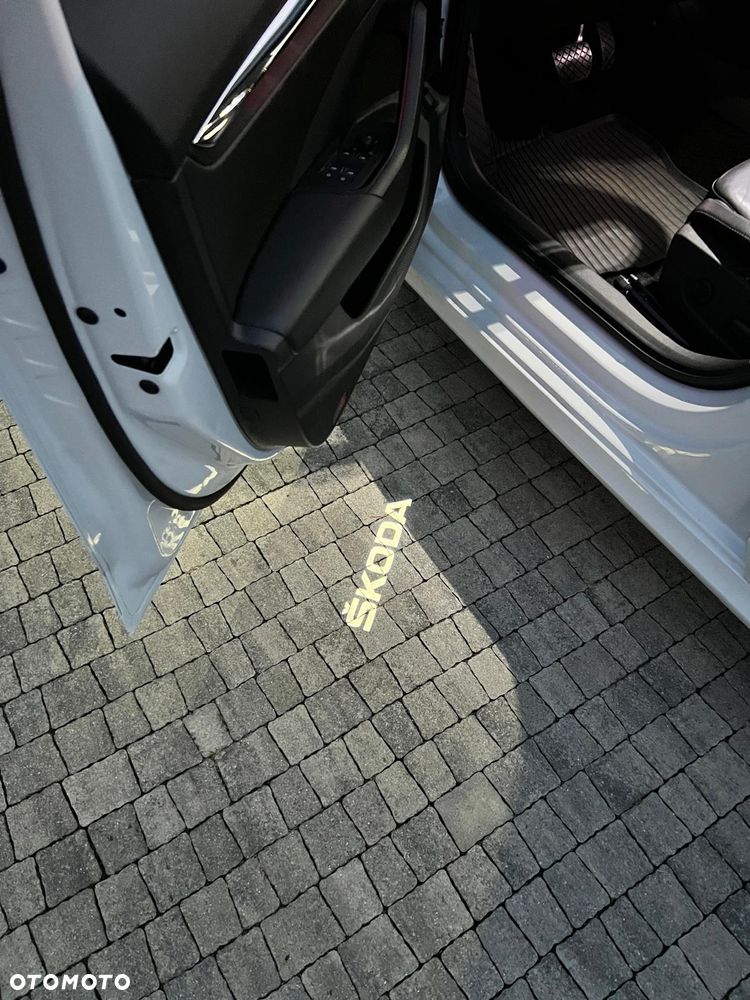 Skoda Octavia 2.0 TDI SCR Style DSG - 20