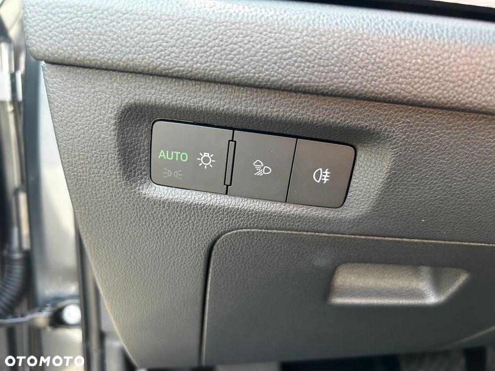 Skoda Octavia 2.0 TDI Selection DSG - 15