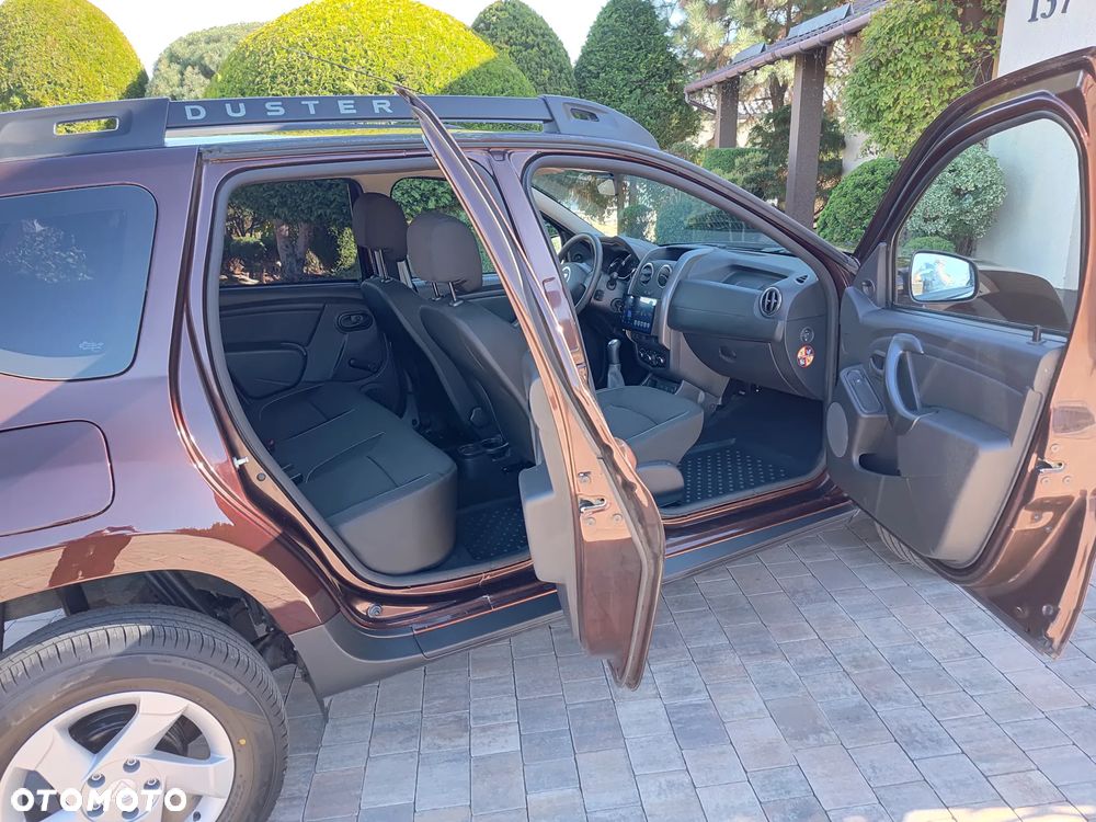 Dacia Duster SCe 115 4x2 Celebration - 25