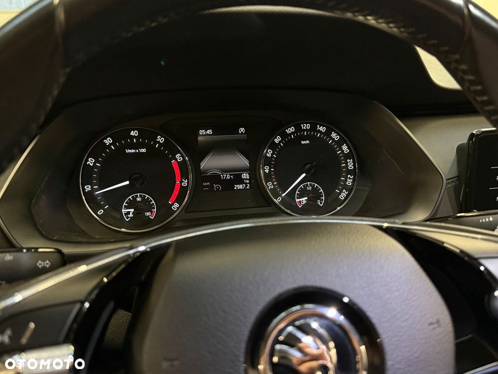 Skoda Octavia 1.5 TSI ACT Ambition - 27