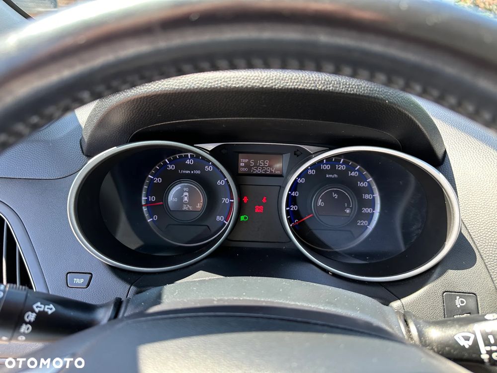 Hyundai ix35 - 9