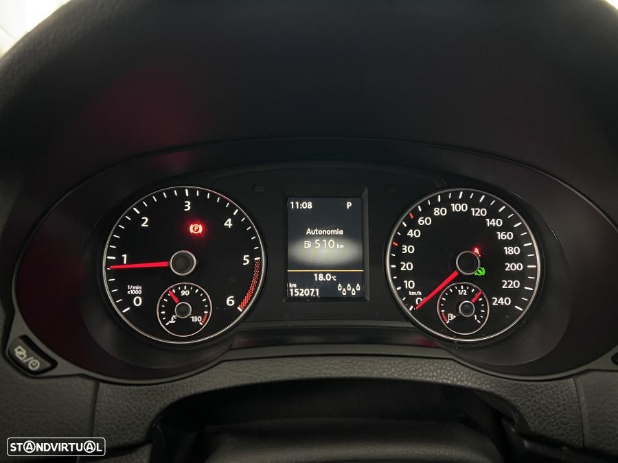 VW Sharan 2.0 TDI Trendline DSG - 17