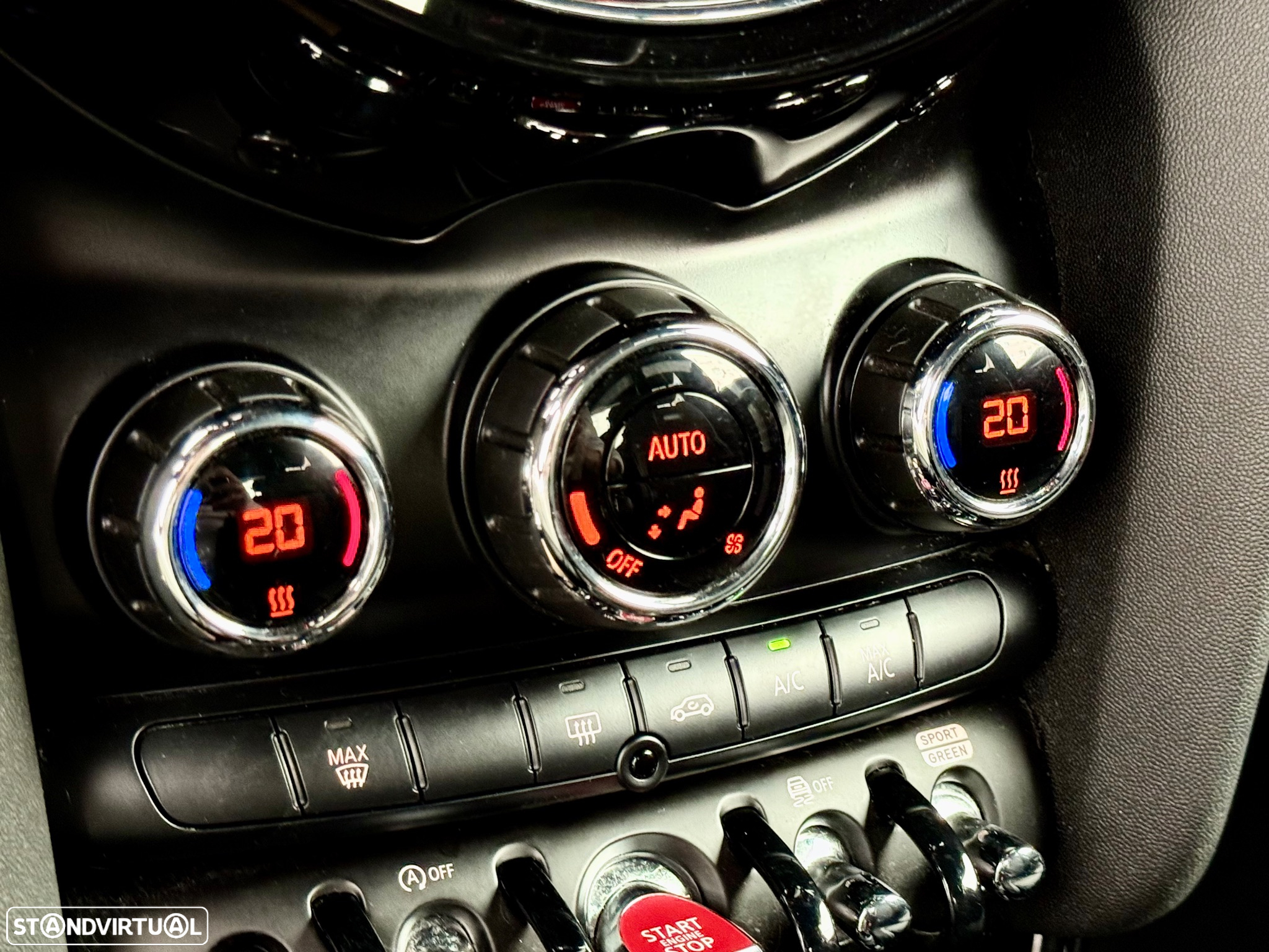 MINI 3 Portas Cooper D - 12