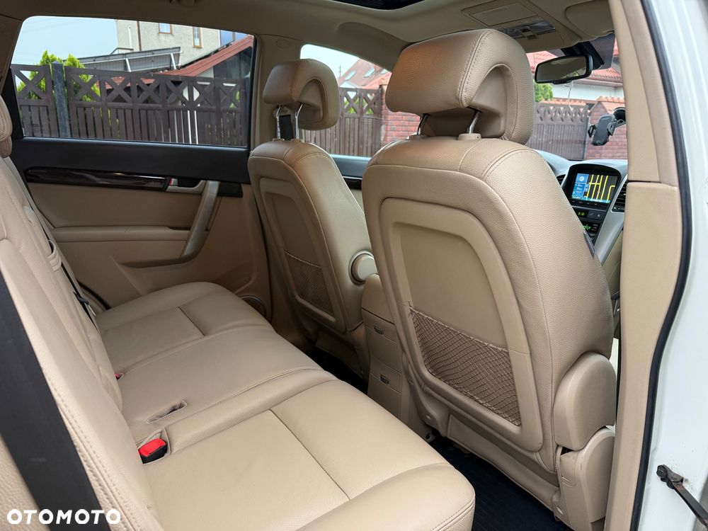 Chevrolet Captiva - 18