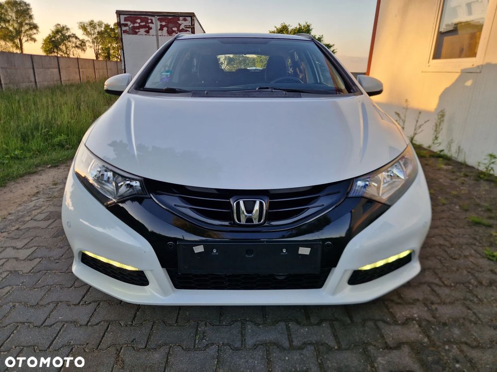 Honda Civic 1.8 i-VTEC Automatik S - 2