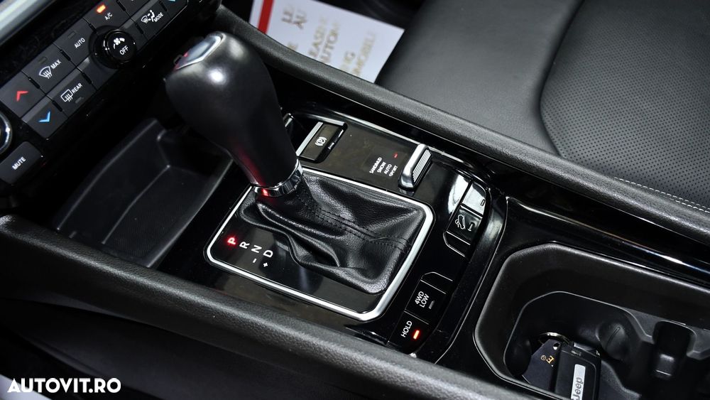 Jeep Compass 1.3 T-GDI 4xe PLUG-IN HYBRID Automatik S - 14