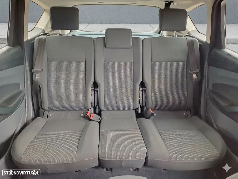 Ford C-Max 1.6 TDCi S&S Titanium - 33