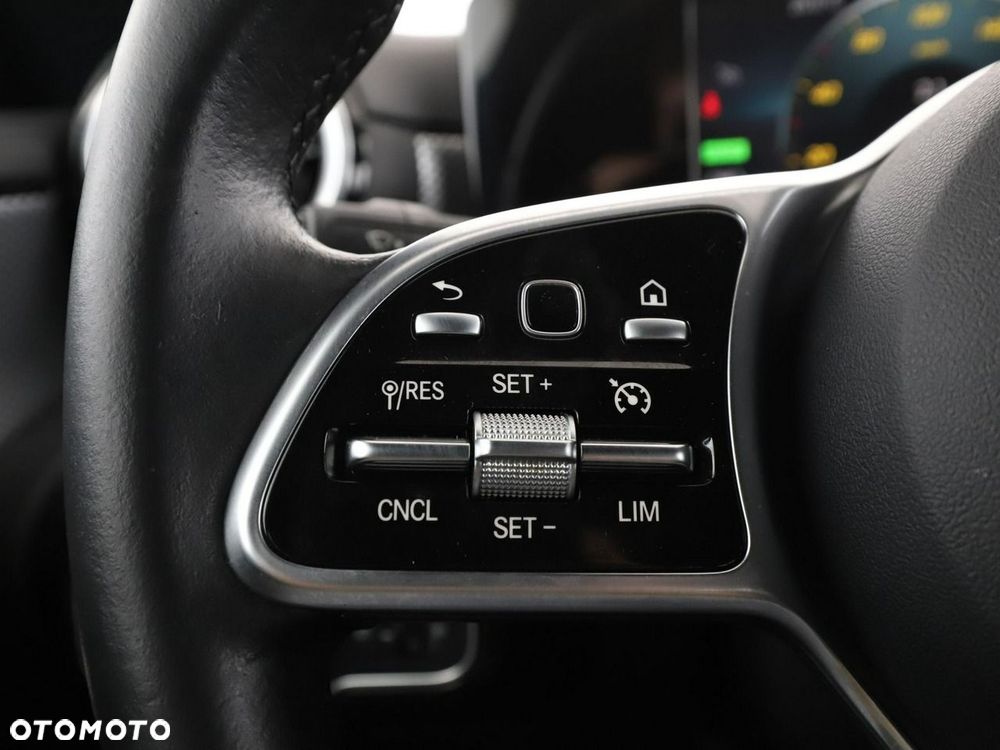 Mercedes-Benz CLA 250 e 8G-DCT Progressive - 34