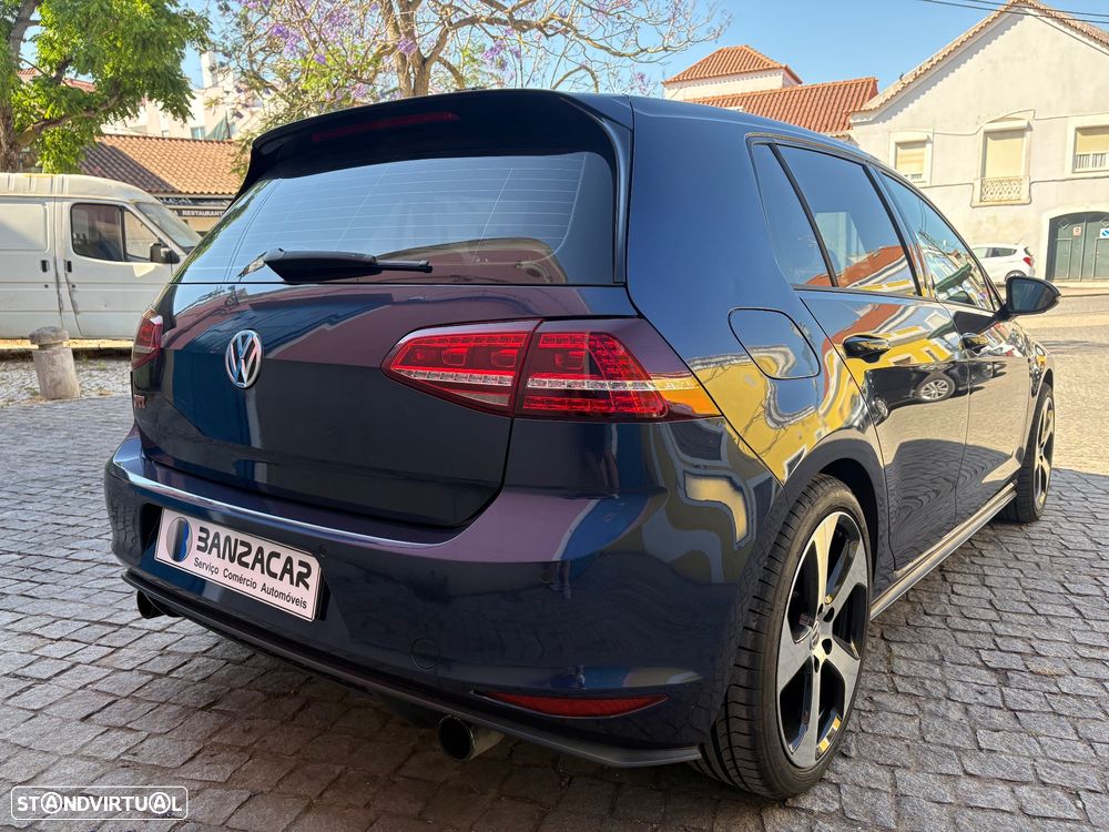 VW Golf GTI Performance BlueMotion DSG - 10