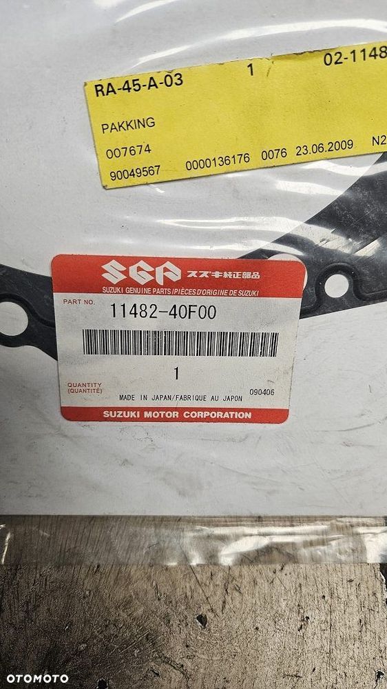Uszczelka pokrywy sprzęgła Suzuki GSX-R 600 750 GSR 600 750  11482-40F00 - 3