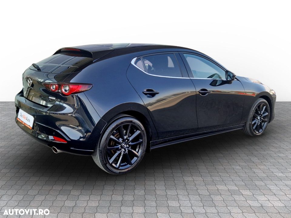 Mazda 3 - 8