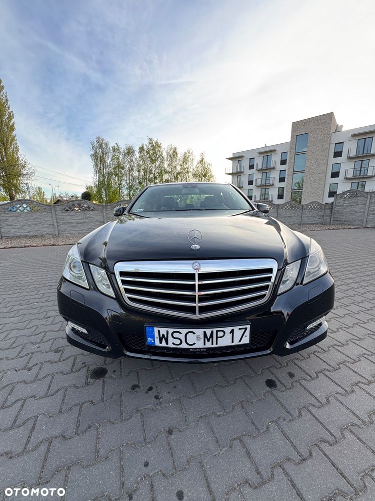 Mercedes-Benz Klasa E 350 CDI 4-Matic - 16