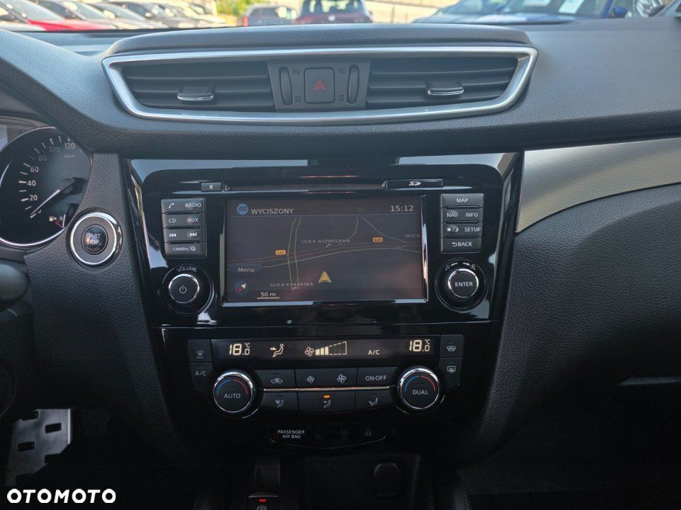 Nissan Qashqai - 22