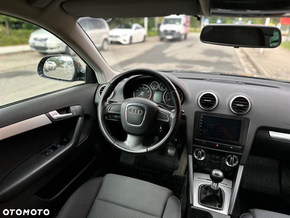 Audi A3 Sportback 1.8 TFSI Attraction - 14