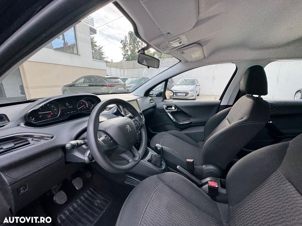 PEUGEOT 208 2018 — imagine 9