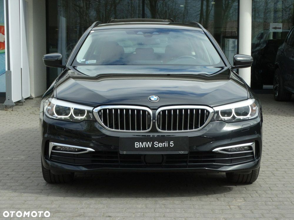 BMW Seria 5 520d Luxury Line - 8