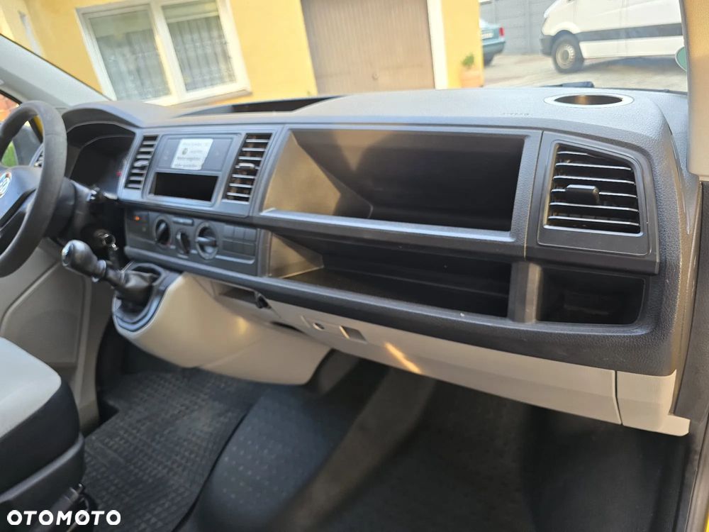 Volkswagen Transporter Lang EU5 - 20