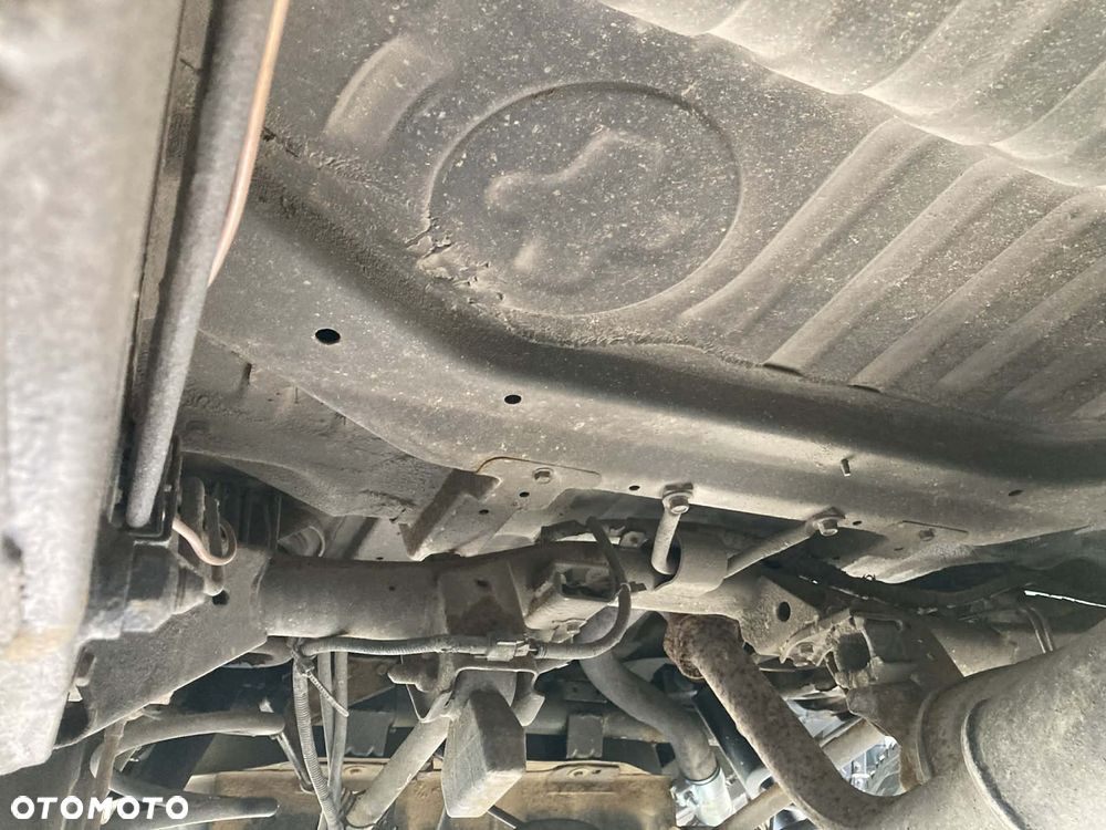 Nissan Patrol 2.8 TDI - 17