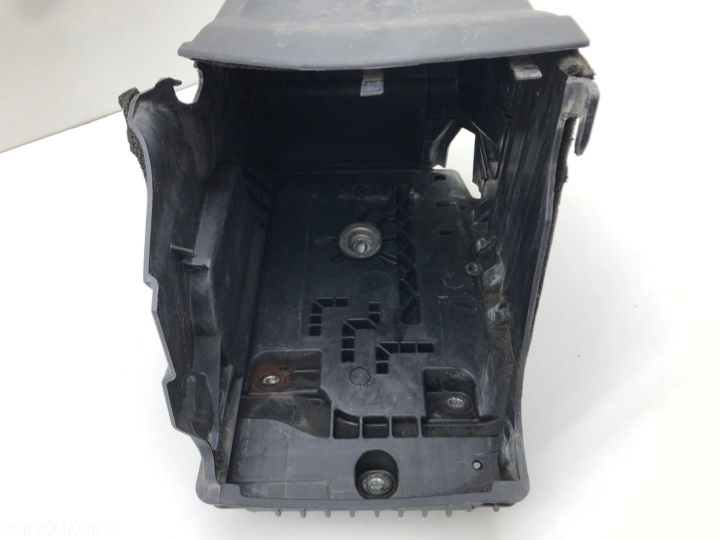 VOLVO XC60 LCI PODSTAWA OBUDOWA AKUMULATORA 31402984 31349472 - 2