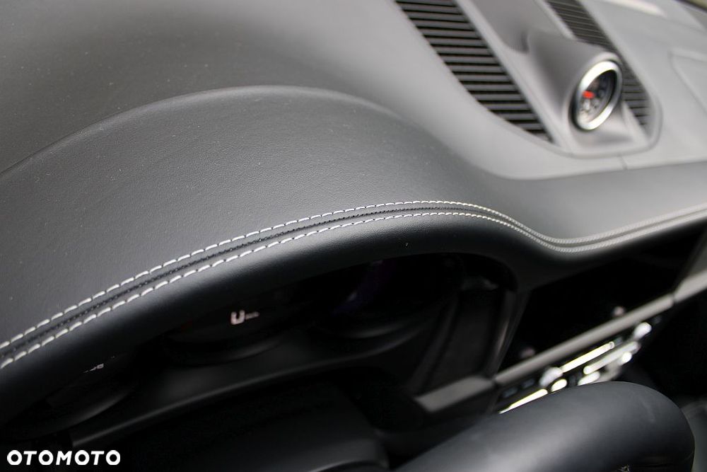 Porsche Macan GTS - 20