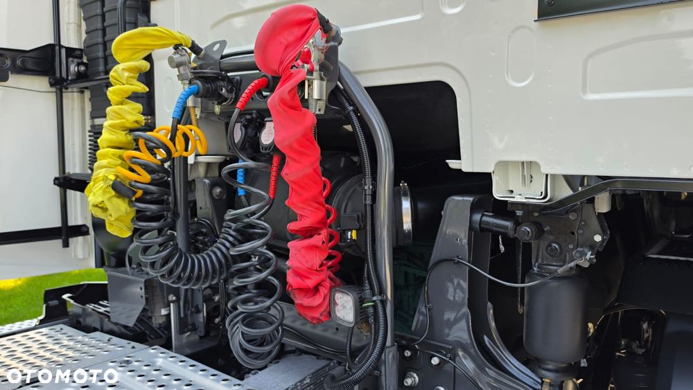Volvo ///FH///500///2023///JEDYNE  311 TYŚ KM///1 TURBINA///KLIMATYZACJA POSTOJOWA///ZABUDOWY MIĘDZYOSIOWE/// VIRTUAL COCPIT///TABLET///KAMERA///STAN  BARDZO DOBRY - 25