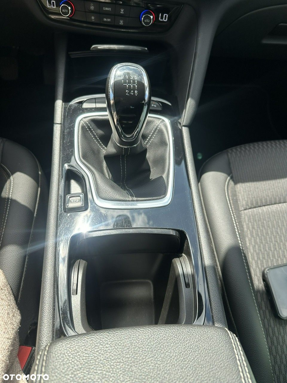 Opel Insignia - 20