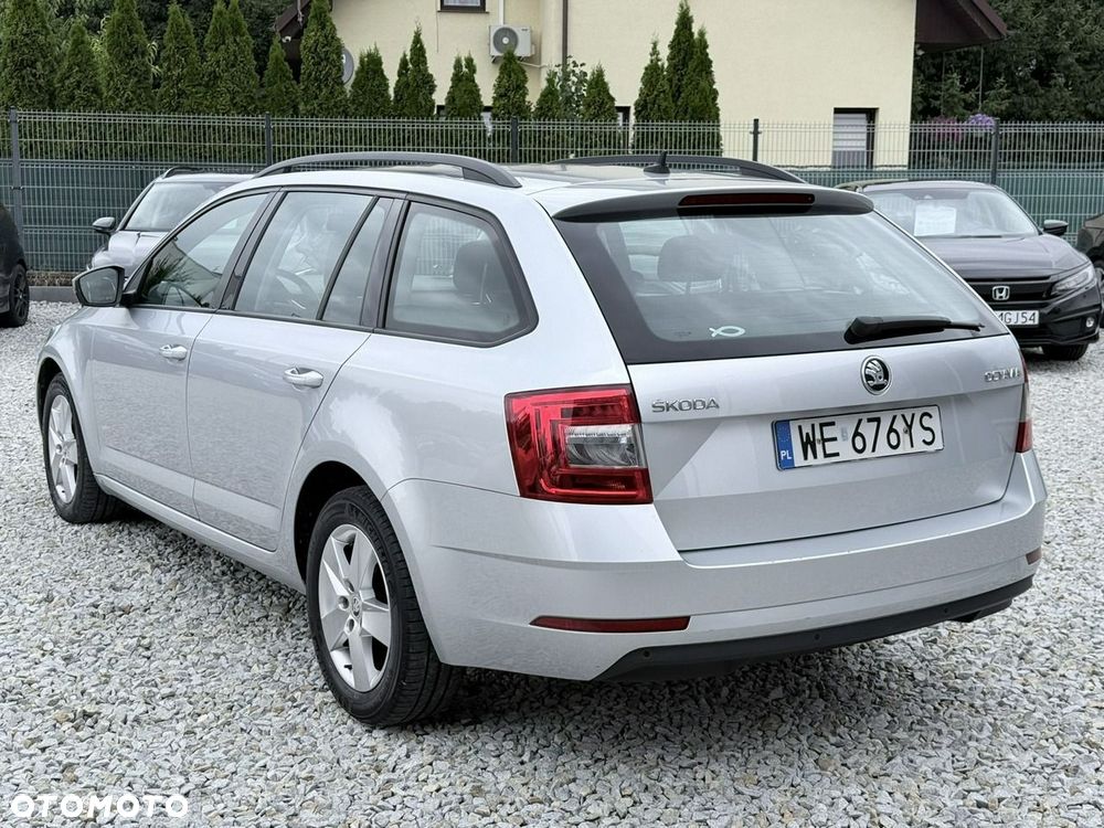 Skoda Octavia - 8