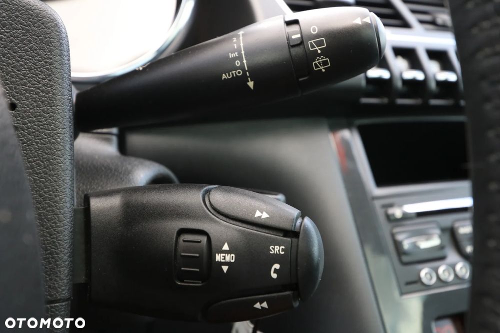 Peugeot 3008 2.0 HDi Premium+ - 20