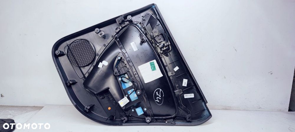 BOCZEK DRZWI LEWY TYŁ AUDI A1 8X4867317 *74* - 6