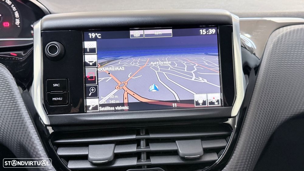 Peugeot 208 1.2 PureTech GT Line - 14
