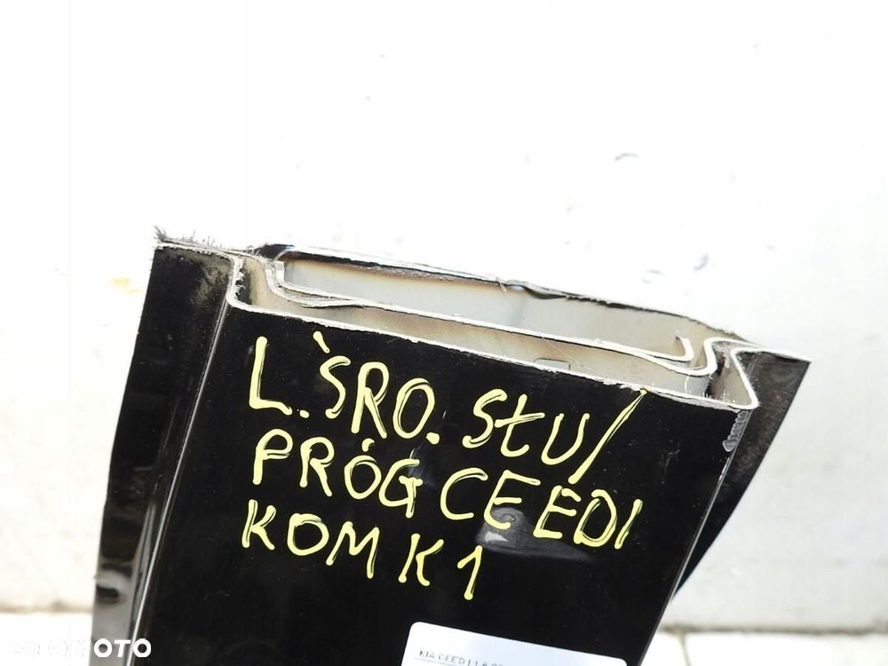 PRÓG SŁUPEK LEWY TYŁ 1K KIA CEED I KOMBI - 2