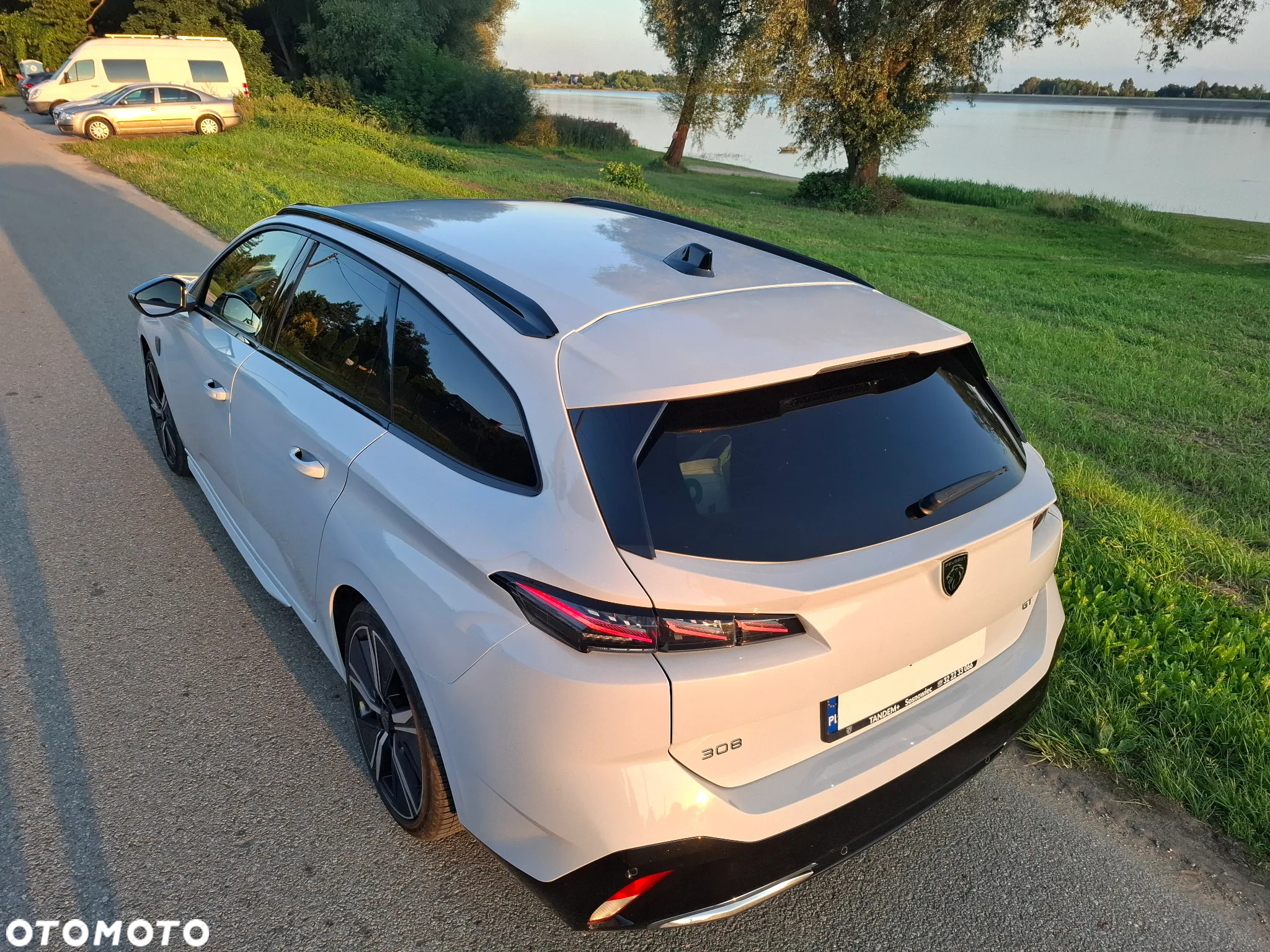 Peugeot 308 1.2 PureTech GT S&S EAT8 - 19