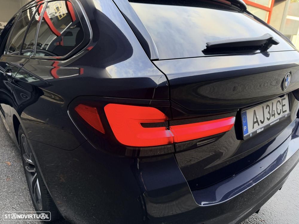 BMW 520 e Pack M - 51