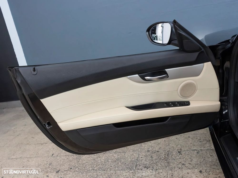 BMW Z4 23 i Auto - 15