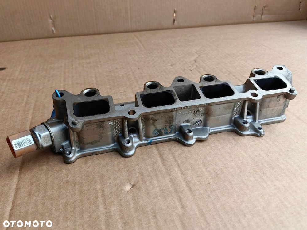 Listwa paliwowa VW AUDI SEAT SKODA 1.4 TFSI CAXA GK284AHBDE (5306) - 1