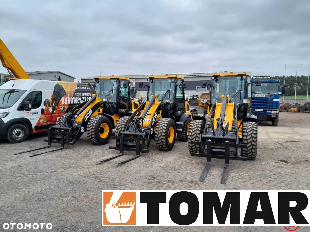 JCB 409 - 4