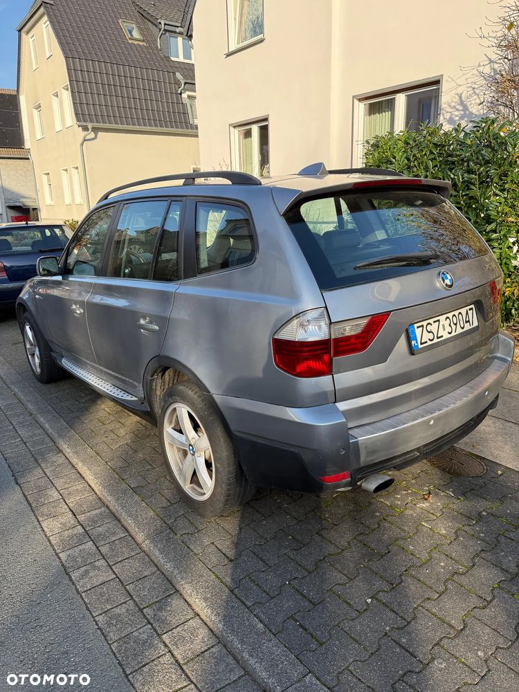BMW X3 2.0d - 8