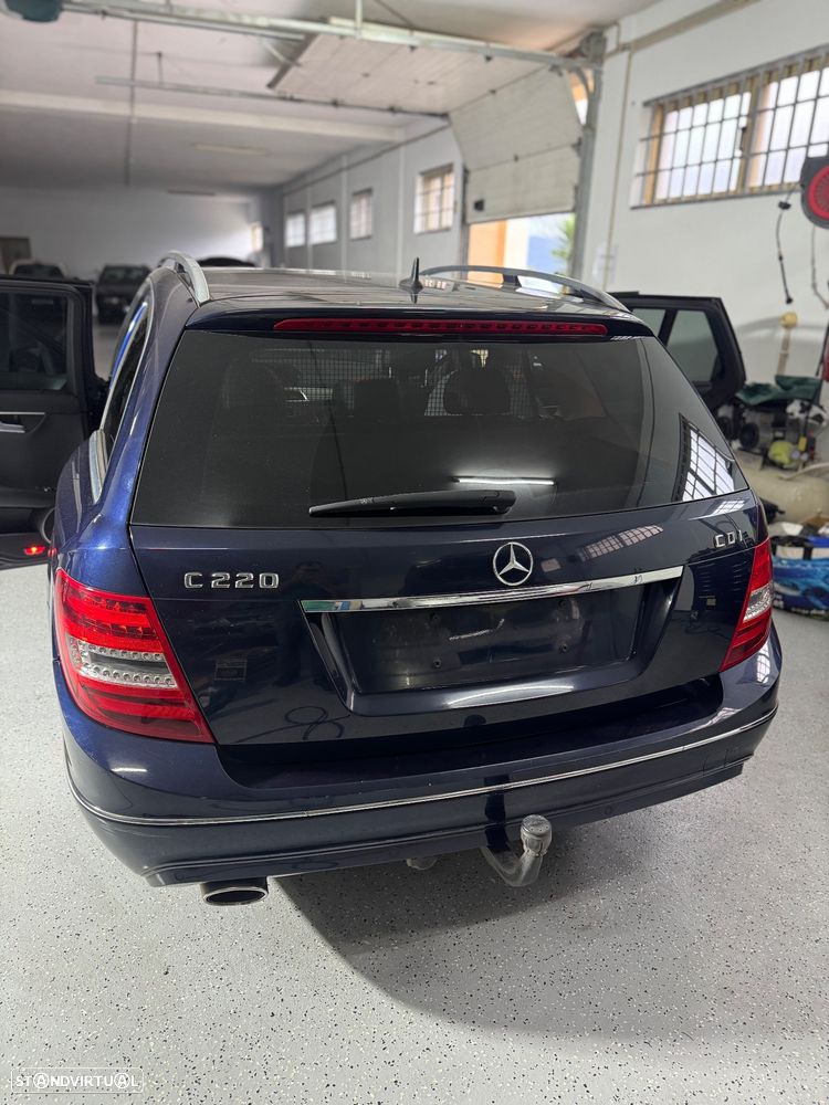 Mercedes-Benz C 220 Station CDI DPF (BlueEFFICIENCY) Avantgarde - 14