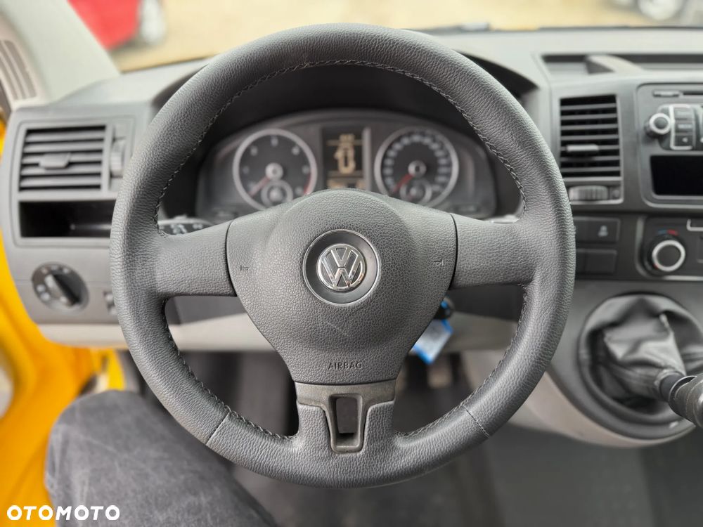 Volkswagen Transporter T5 TDI L1H1 - 20